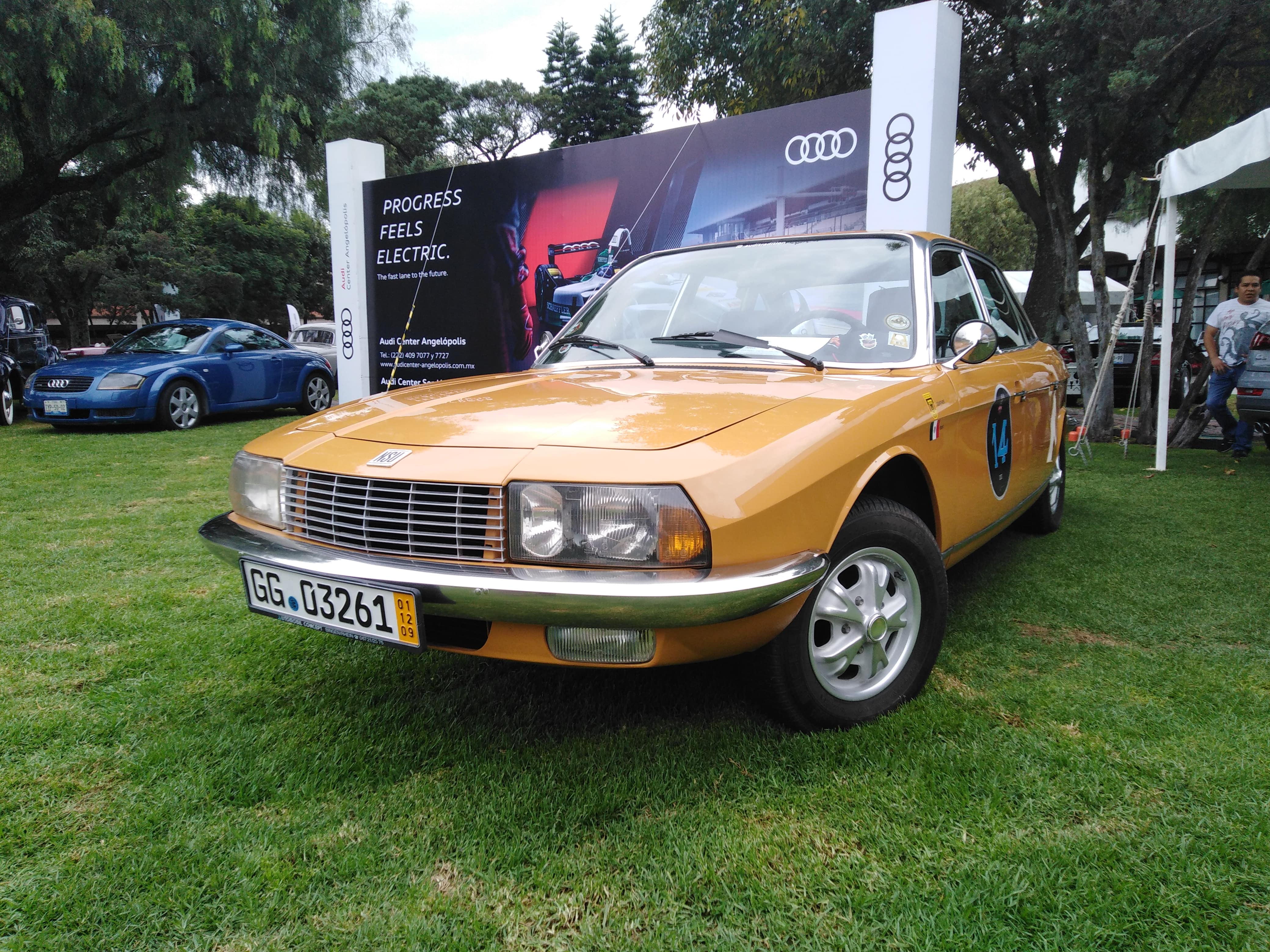 Auto clásico 22