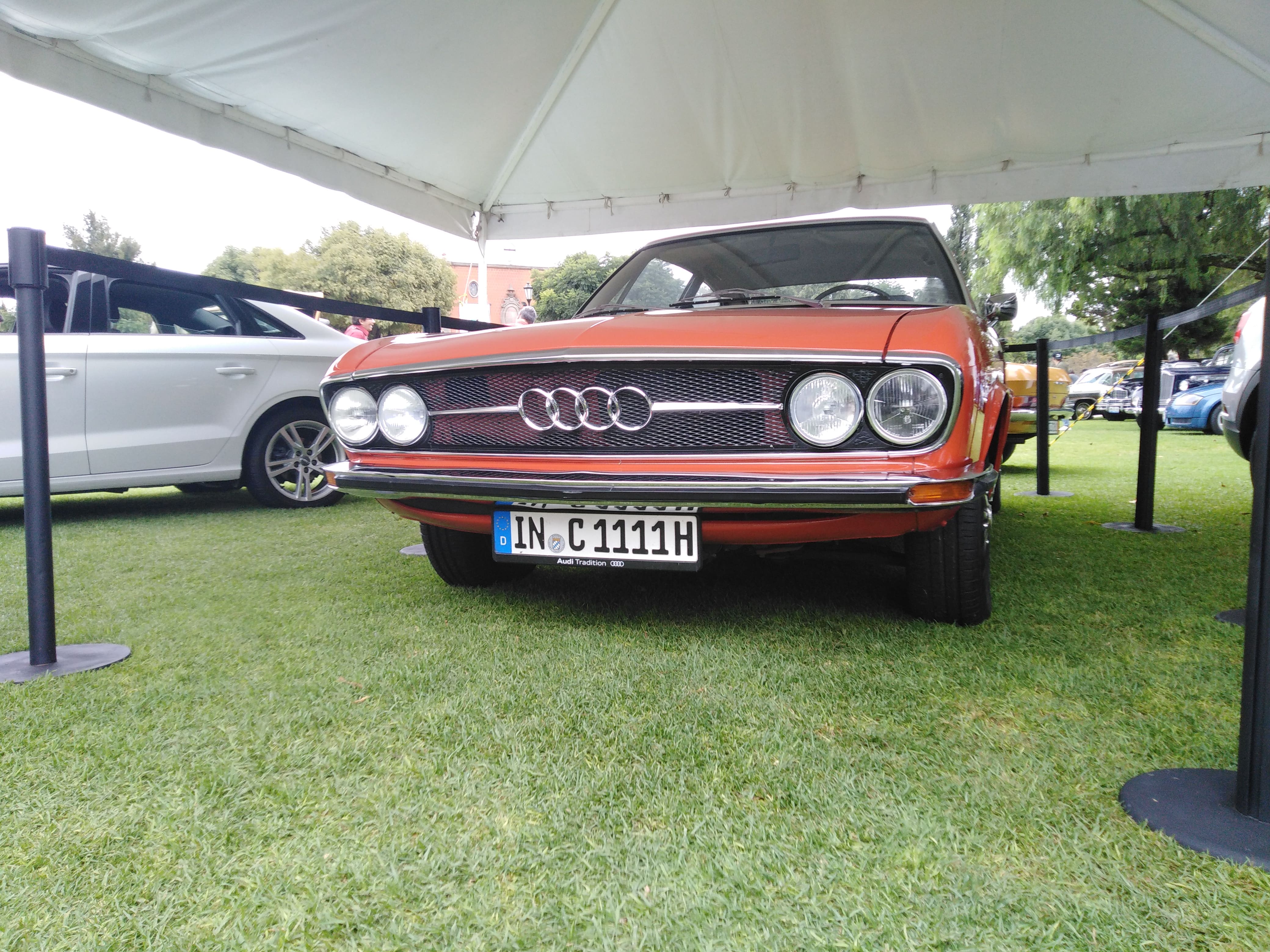Auto clásico 23